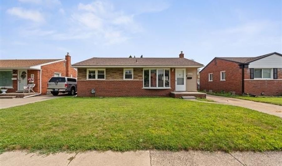 16070 Euclid Ave, Allen Park, MI 48101 - 3 Beds, 1 Bath