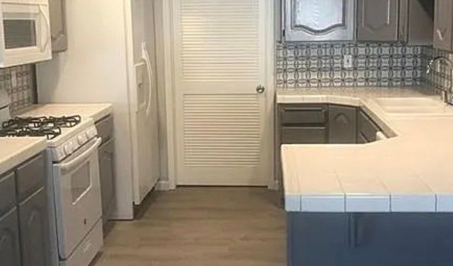700 Capri Dr 37B, Boulder City, NV 89005 - 2 Beds, 2 Bath