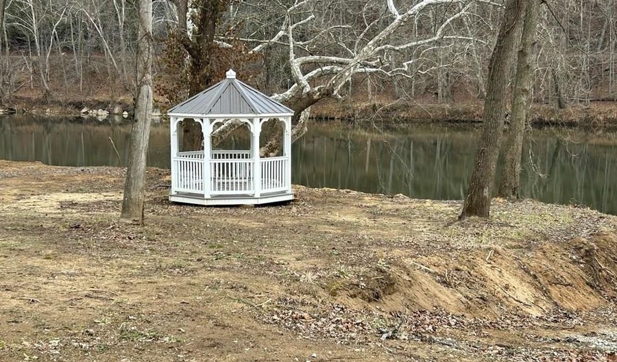 136 Lansworth Drive Lot 104-118, Austinville, VA 24312 - 0 Beds, 0 Bath