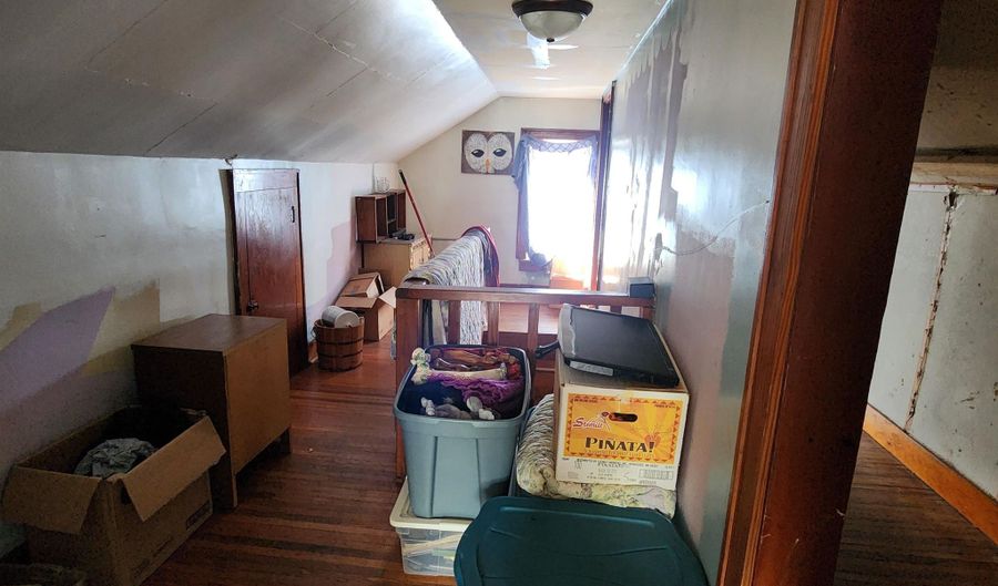 805 E 5th St, Atlantic, IA 50022 - 3 Beds, 1 Bath