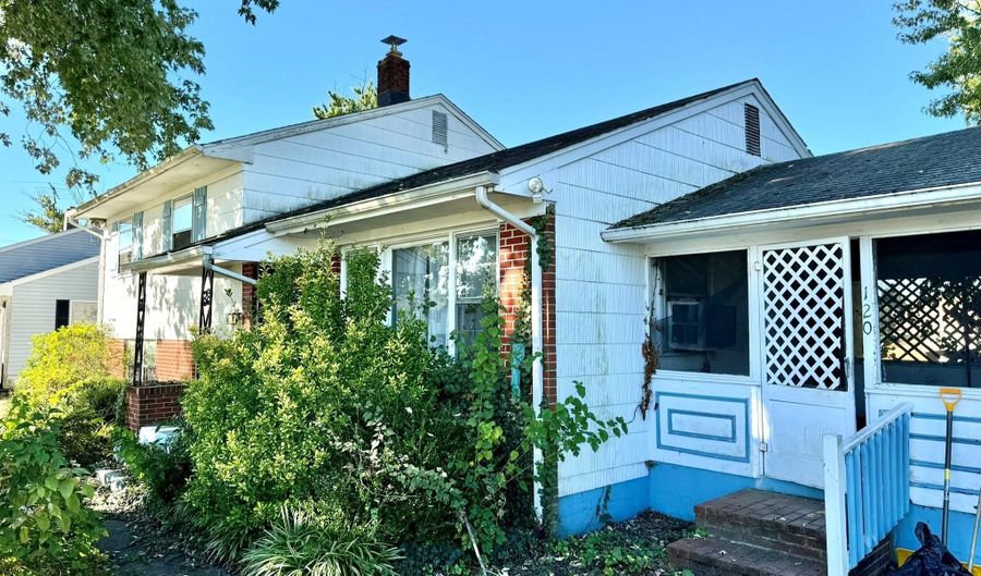 120 REESE St, Dover, DE 19904 - 3 Beds, 2 Bath