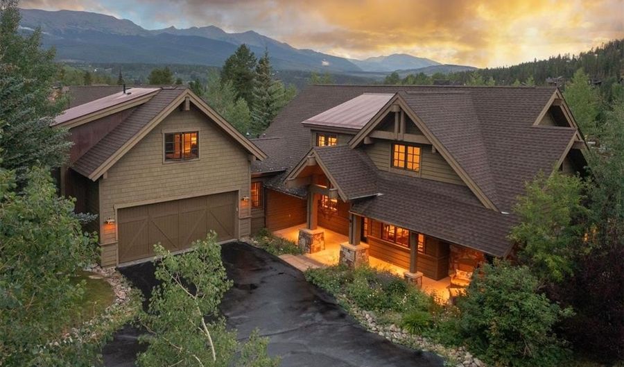 201 Corkscrew Dr, Breckenridge, CO 80424 - 4 Beds, 5 Bath
