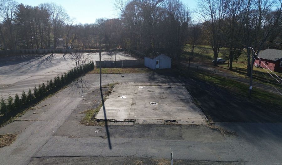 64 W Main St, Clinton, CT 06413 - 0 Beds, 0 Bath