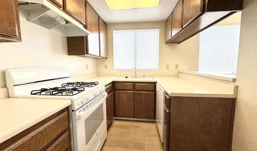 336 N Chapel Avenue D, Alhambra, CA 91801 - 2 Beds, 2 Bath