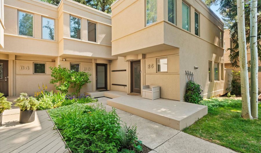 814 W Bleeker St B5, Aspen, CO 81611 - 3 Beds, 2 Bath