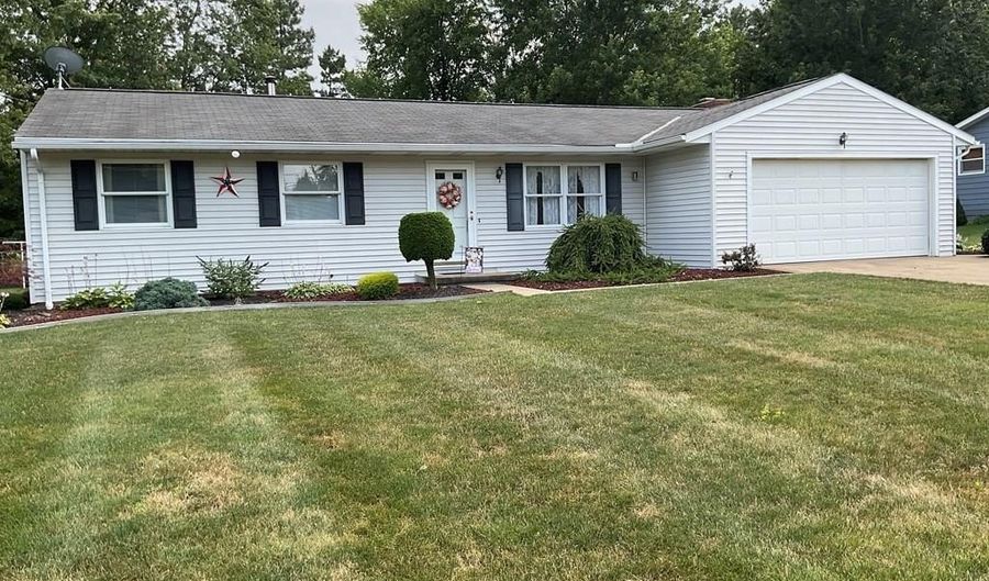 1053 Shady Ln, Ashland, OH 44805 - 3 Beds, 1 Bath