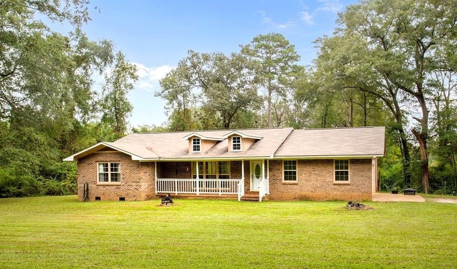 720 County Rd 29, Abbeville, AL 36310 - 3 Beds, 2 Bath