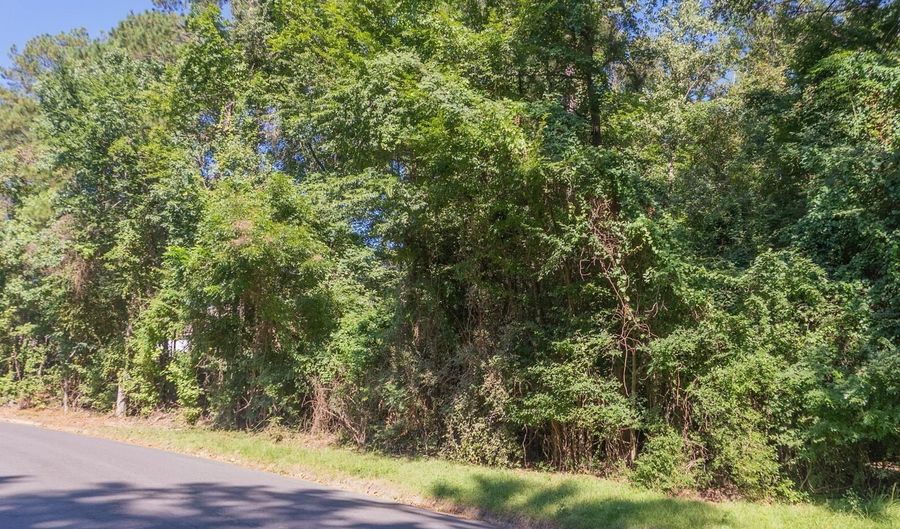 North Park Drive, Arkadelphia, AR 71923 - 0 Beds, 0 Bath