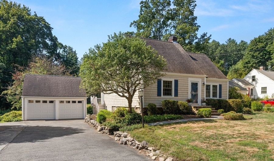 48 High Plain Rd, Andover, MA 01810 - 4 Beds, 3 Bath