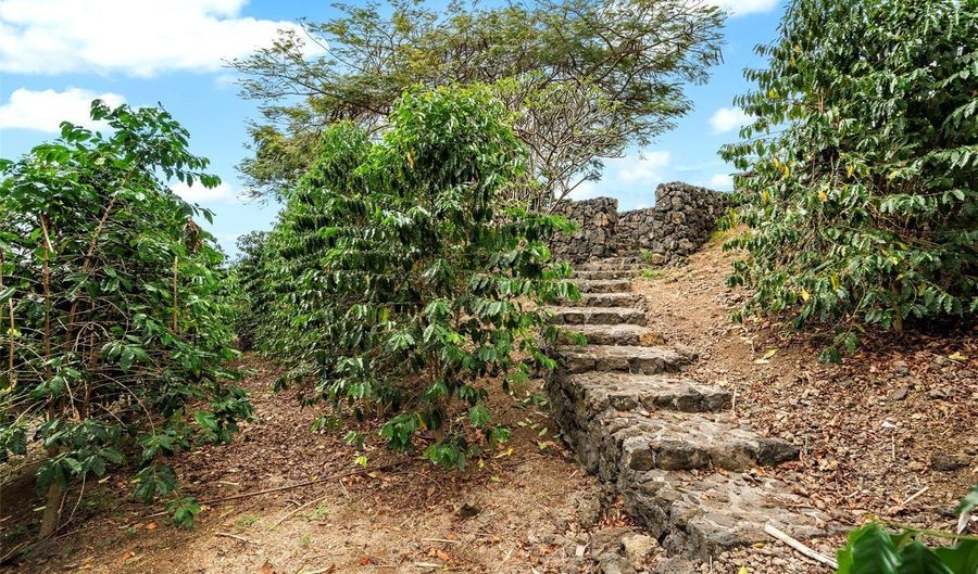 75-399 Wehilani Dr, Kailua Kona, HI 96740 - 3 Beds, 3 Bath