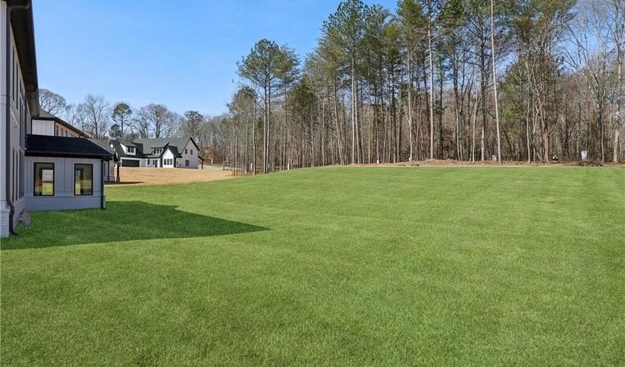 93 Rocky Ridge Way, Auburn, GA 30011 - 5 Beds, 5 Bath