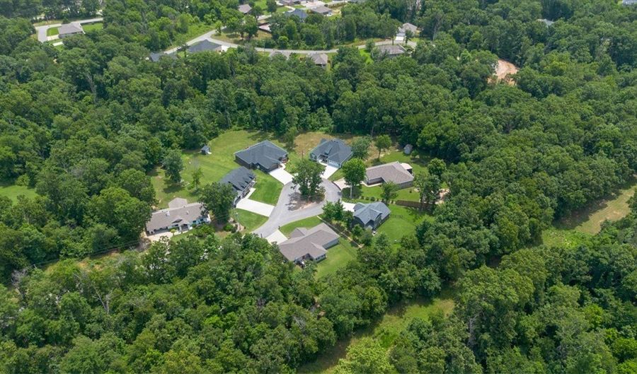 50 Saint Andrews Dr, Bella Vista, AR 72715 - 2 Beds, 2 Bath
