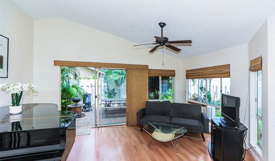 91-986 Awawalei Pl, Ewa Beach, HI 96706 - 2 Beds, 2 Bath