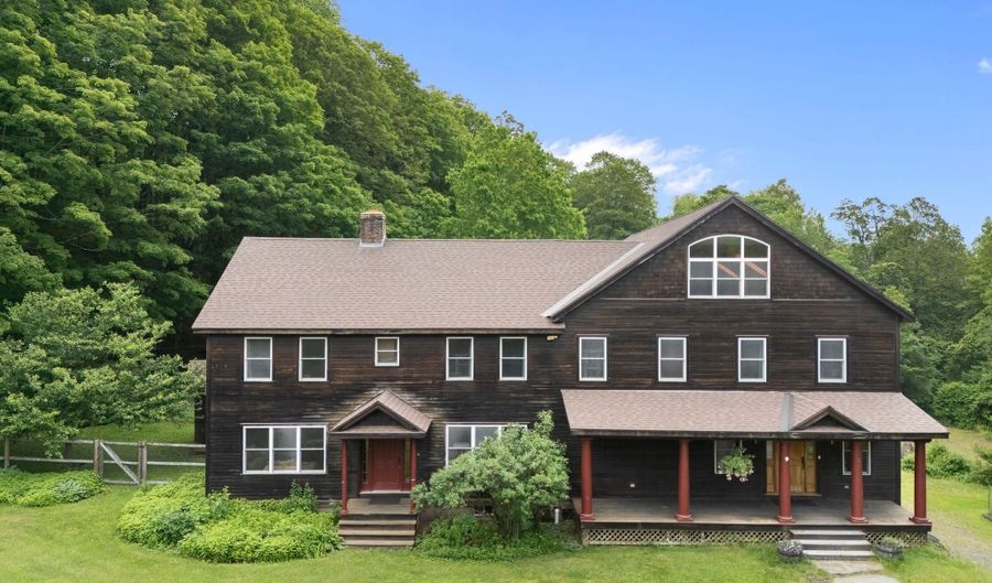 925 Hinesburg Rd, Brattleboro, VT 05301 - 5 Beds, 8 Bath