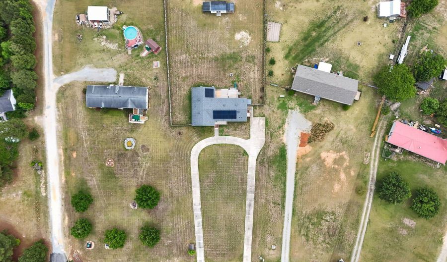 156 Sandee Dr, Angier, NC 27501 - 4 Beds, 3 Bath