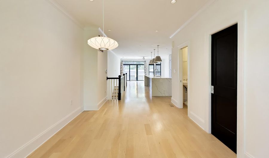 715 K St NE 1, Washington, DC 20002 - 3 Beds, 3 Bath