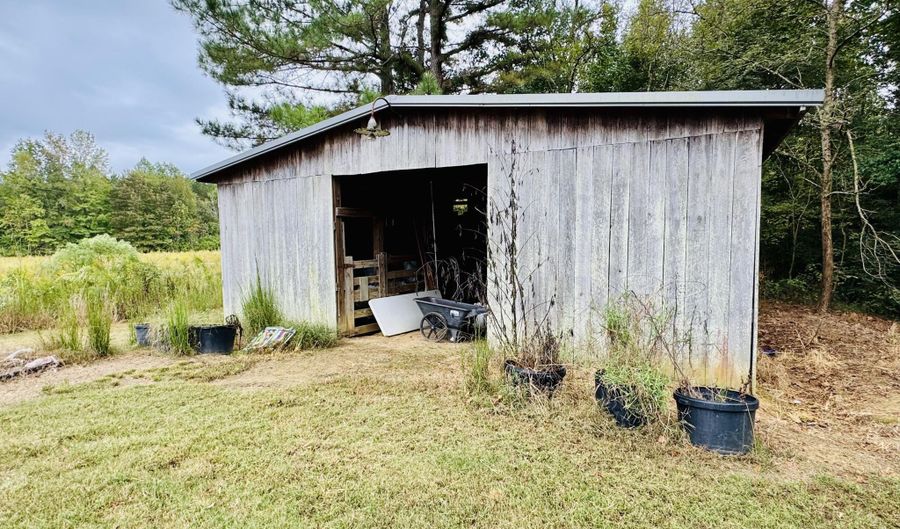 1920 CR 638, Booneville, MS 38829 - 4 Beds, 3 Bath