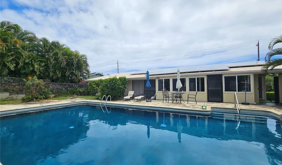 315 Iliaina St, Kailua, HI 96734 - 3 Beds, 3 Bath