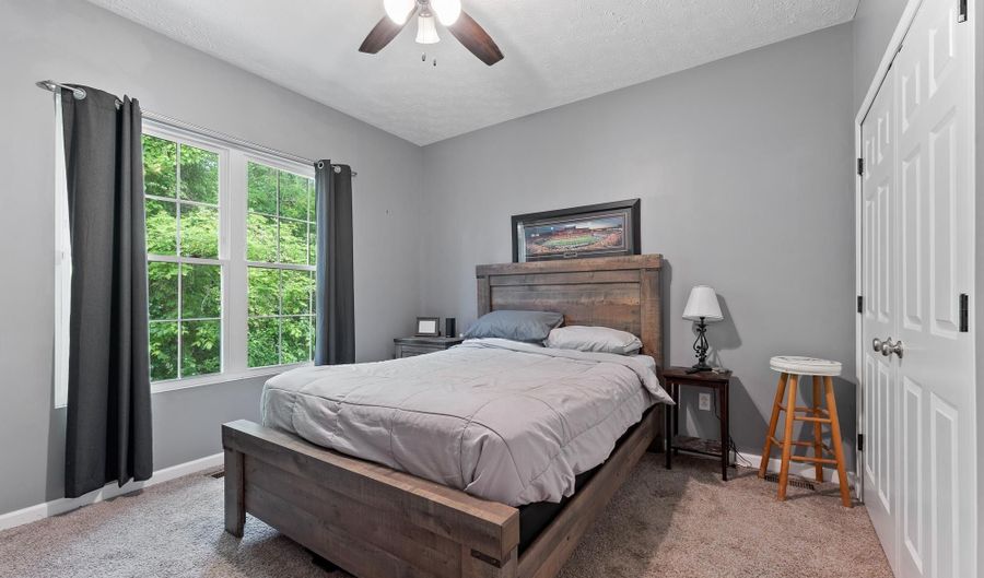 6908 Wildcat Rd, Barboursville, WV 25504 - 7 Beds, 5 Bath