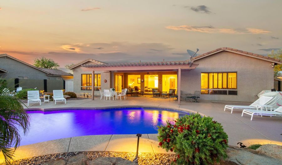 3135 W KURALT Ct, Anthem, AZ 85086 - 4 Beds, 3 Bath