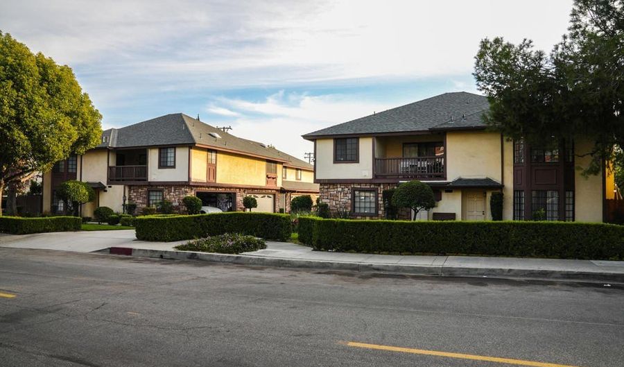 838 Fairview Ave J, Arcadia, CA 91007 - 2 Beds, 2 Bath