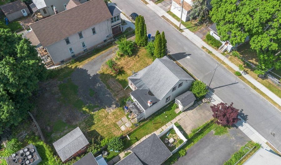 13 Sand St, Albany, NY 12209 - 2 Beds, 1 Bath