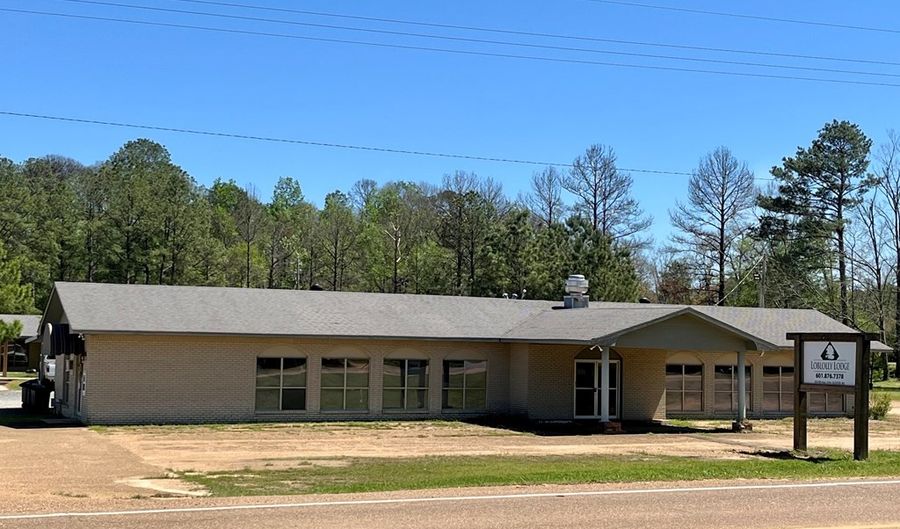 818 Hwy 33, Gloster, MS 39638 - 0 Beds, 16 Bath