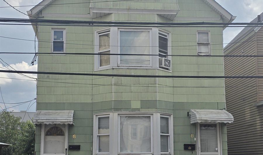 6 W 35TH St 1, Bayonne, NJ 07002 - 2 Beds, 1 Bath