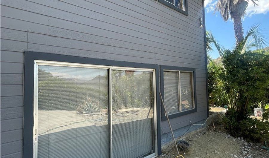 1361 De Luz Rd, Fallbrook, CA 92028 - 4 Beds, 3 Bath