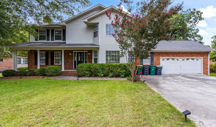 613 Skyline Dr, Batesburg Leesville, SC 29070 - 3 Beds, 3 Bath