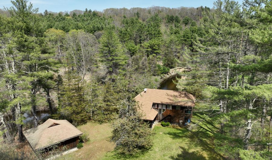 185 Route 63, Canaan, CT 06031 - 3 Beds, 2 Bath