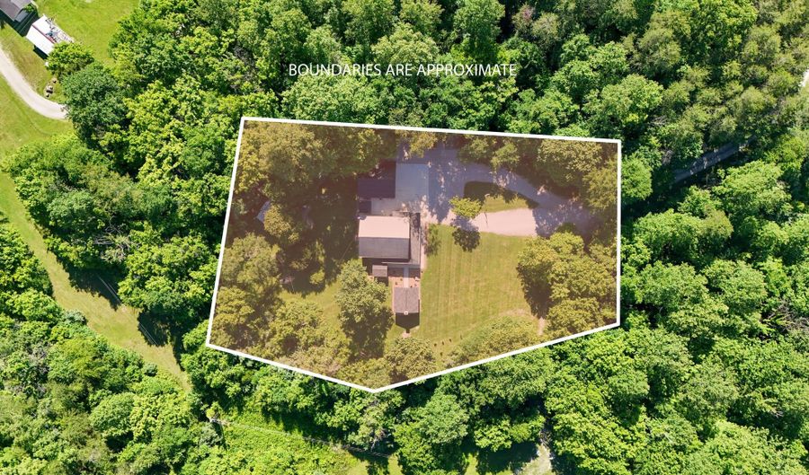 240 KINGTOWN Rd, Barbourville, KY 40906 - 5 Beds, 4 Bath