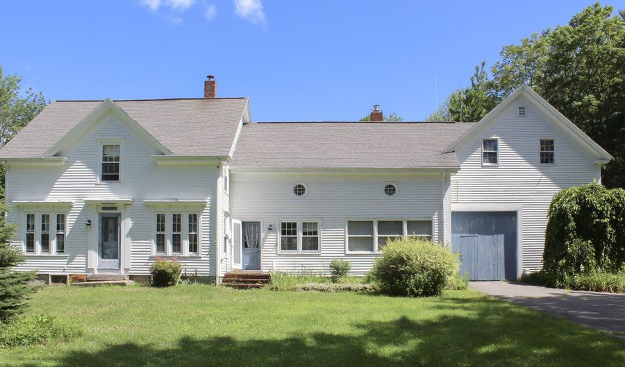 117 Blackstrap Rd, Falmouth, ME 04105 - 4 Beds, 3 Bath