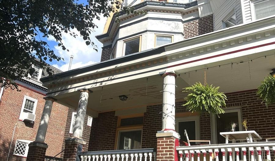 508 W HARVEY St 2, Philadelphia, PA 19144 - 2 Beds, 2 Bath