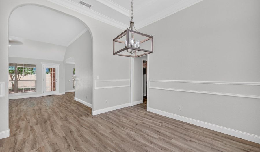 3518 Silver Oaks Dr, Abilene, TX 79606 - 4 Beds, 3 Bath