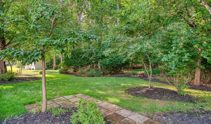 809 PEPPARD Dr, Bel Air, MD 21014 - 4 Beds, 3 Bath