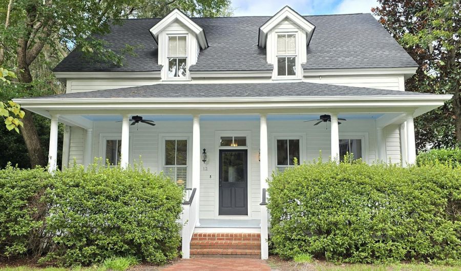 12 Fraser St, Beaufort, SC 29907 - 4 Beds, 4 Bath