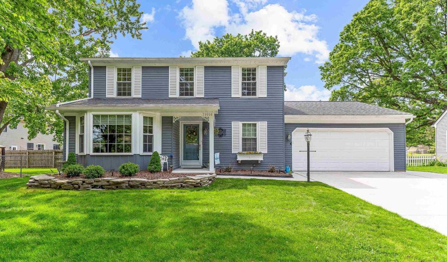 73959 Franklin Ln, Armada, MI 48005 - 4 Beds, 3 Bath