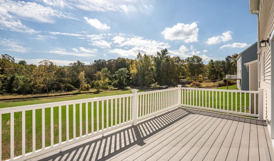 953 High Rd, Berlin, CT 06037 - 4 Beds, 3 Bath