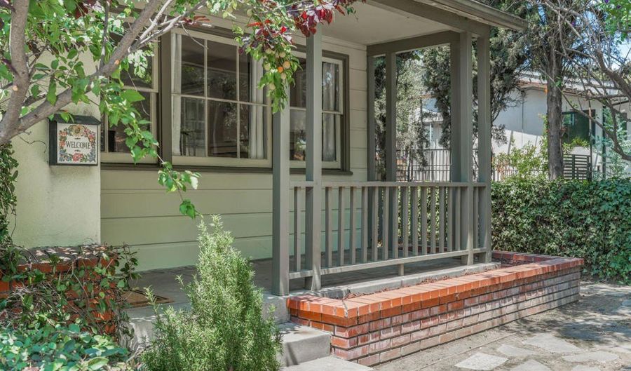 664 Monterey Rd, South Pasadena, CA 91030 - 3 Beds, 3 Bath