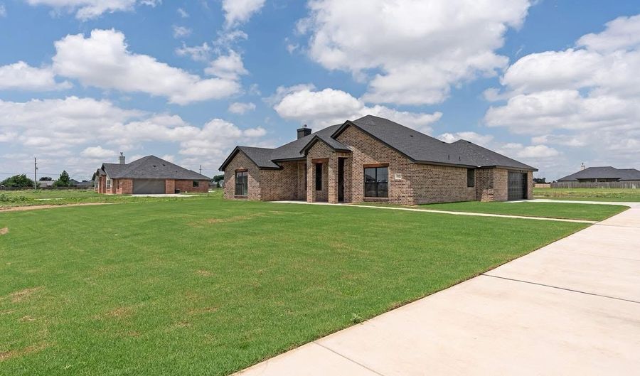 19100 Buck Springs Rd, Amarillo, TX 79119 - 4 Beds, 2 Bath