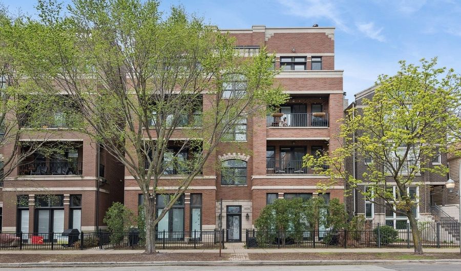 3028 N Sheffield Ave 3S, Chicago, IL 60657 - 2 Beds, 2 Bath