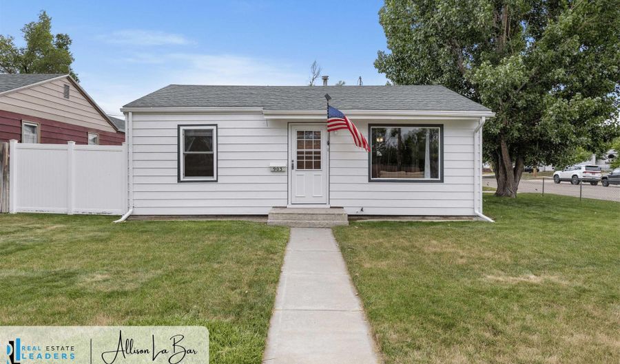 903 E 12th St, Casper, WY 82601 - 2 Beds, 1 Bath