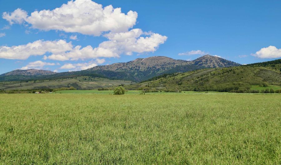 TBD 10AC S STATE LINE Road, Alta, WY 83414 - 0 Beds, 0 Bath