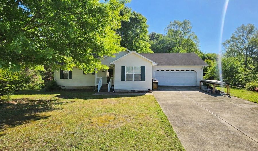 250 CHILDMARK Dr, Albertville, AL 35950 - 3 Beds, 2 Bath