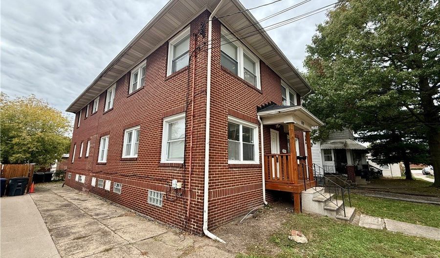 810 Thayer St 2, Akron, OH 44310 - 3 Beds, 1 Bath