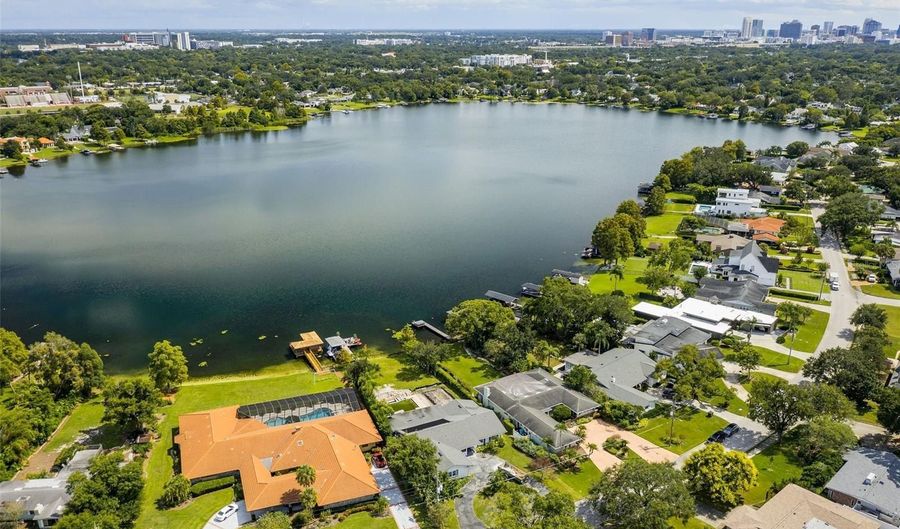 3203 ARDSLEY Dr, Orlando, FL 32804 - 4 Beds, 4 Bath