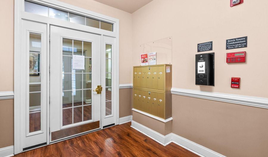 15614 EVERGLADE Ln 203, Bowie, MD 20716 - 2 Beds, 2 Bath