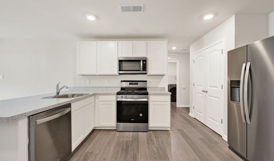 13 CASTERLINE Ct, Dover, DE 19901 - 3 Beds, 2 Bath