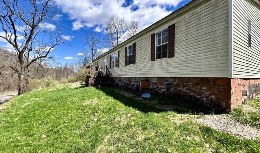 1707 Fill Hollow Rd, Tunnelton, WV 26444 - 4 Beds, 2 Bath